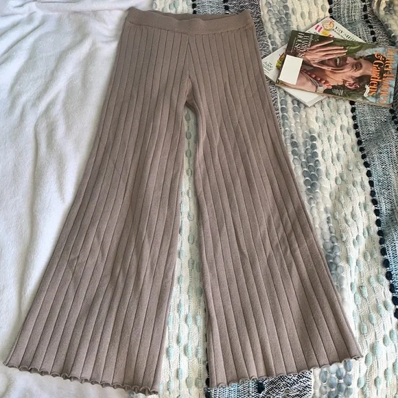 Emory Park Ribbed High-Rise Pants- XS/S - Picture 3 of 6